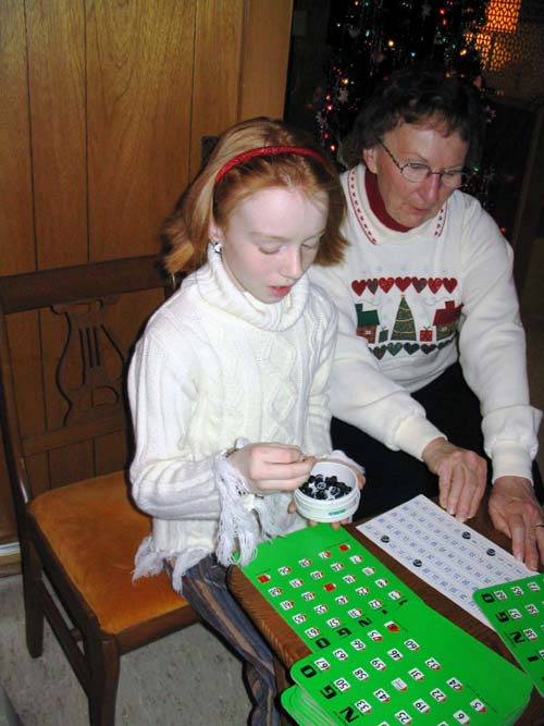 2003_12_22 142 Allison and Grandma Betty Calling BINGO