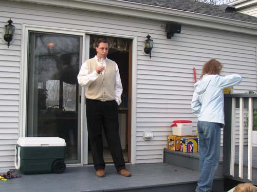 2004_03_27 047 Uncle Dave (Inspecting) and Tammy