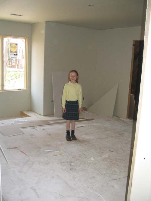 2004_04_024 112 Allison in her Room