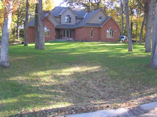 2004_10_10 010 Frontyard Growing Grass